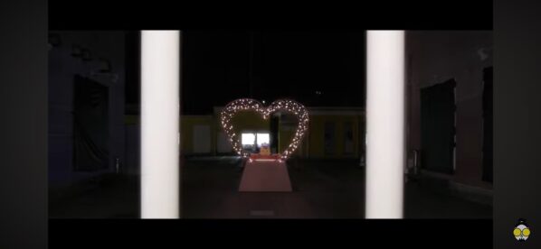 MV